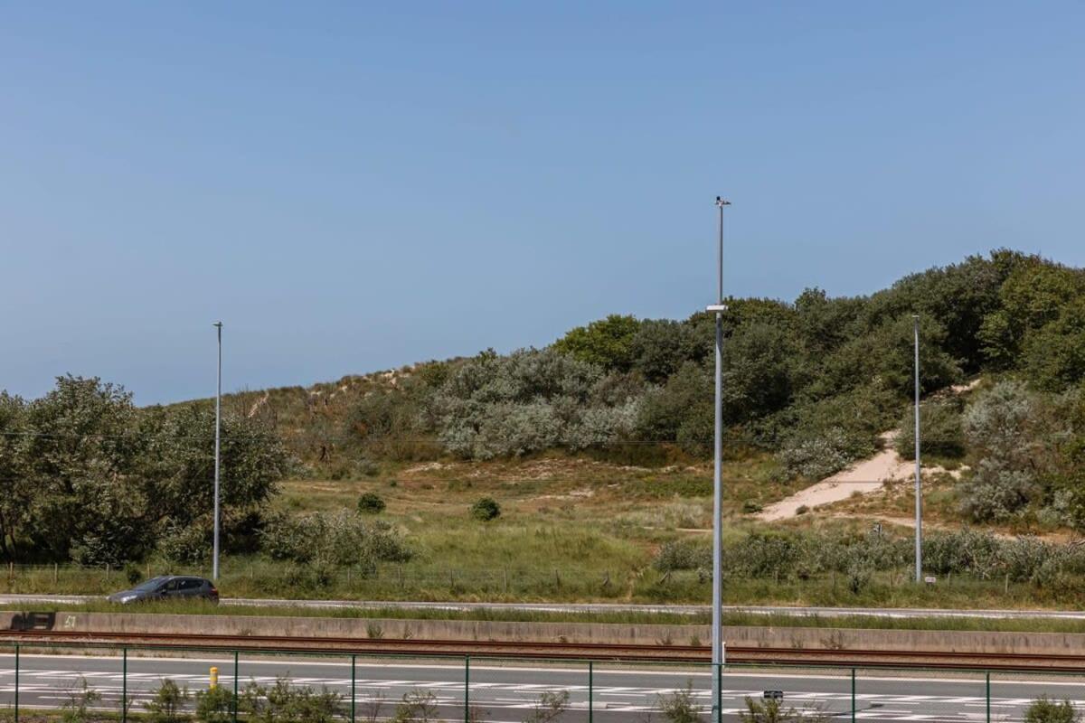 Huswell - Bright Apartment With Parking Near The Beach ブレーデネ エクステリア 写真